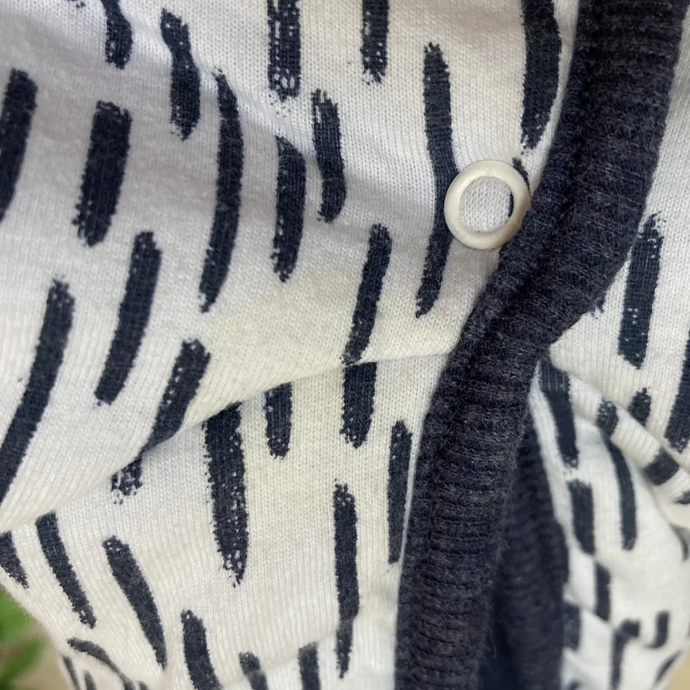 Preloved George Newborn Baby Reversible Navy and White Coat - Up to 4.5kg / 9lbs - Picture 12 of 17